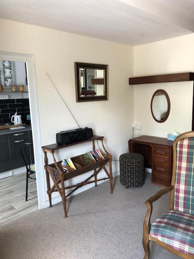 Cosy Sudio Apartment L'Isle-Jourdain  ภายนอก รูปภาพ